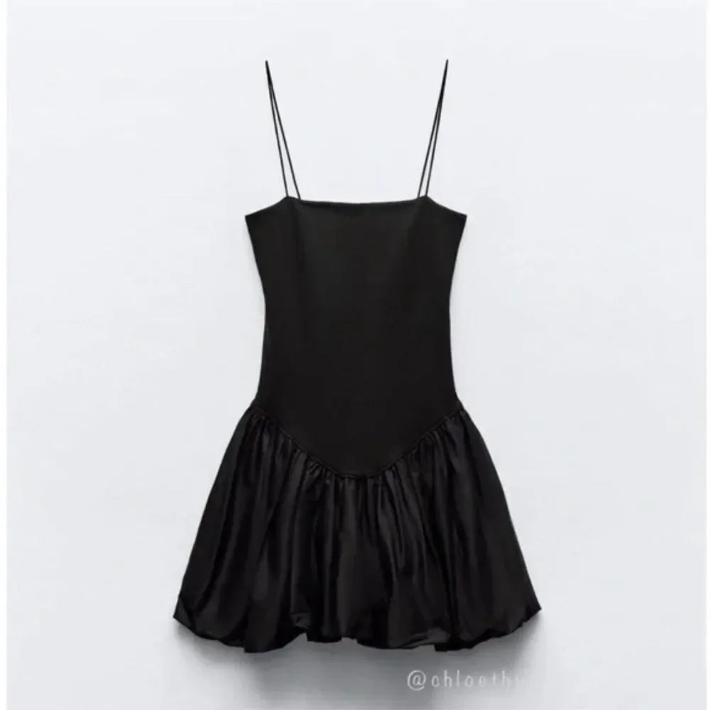 ZARA Black Ribbed Poplin Balloon Dress